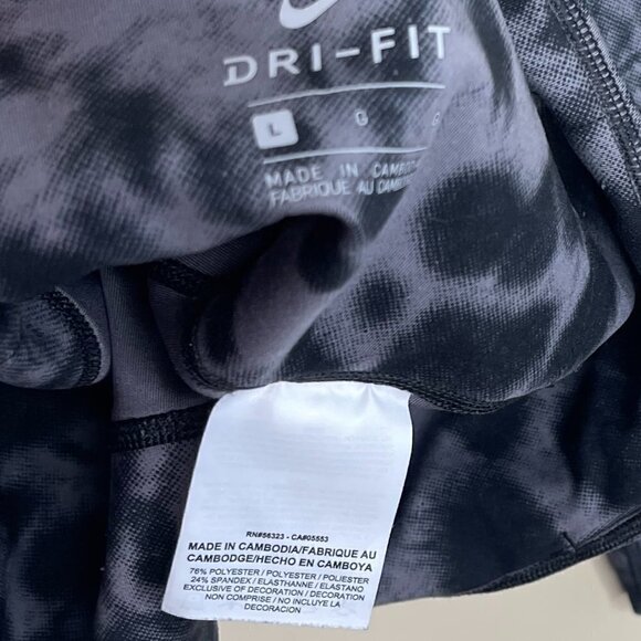 WOMENS nike dri fit all in Lux animal print grey and black leggings - Picture 5 of 8